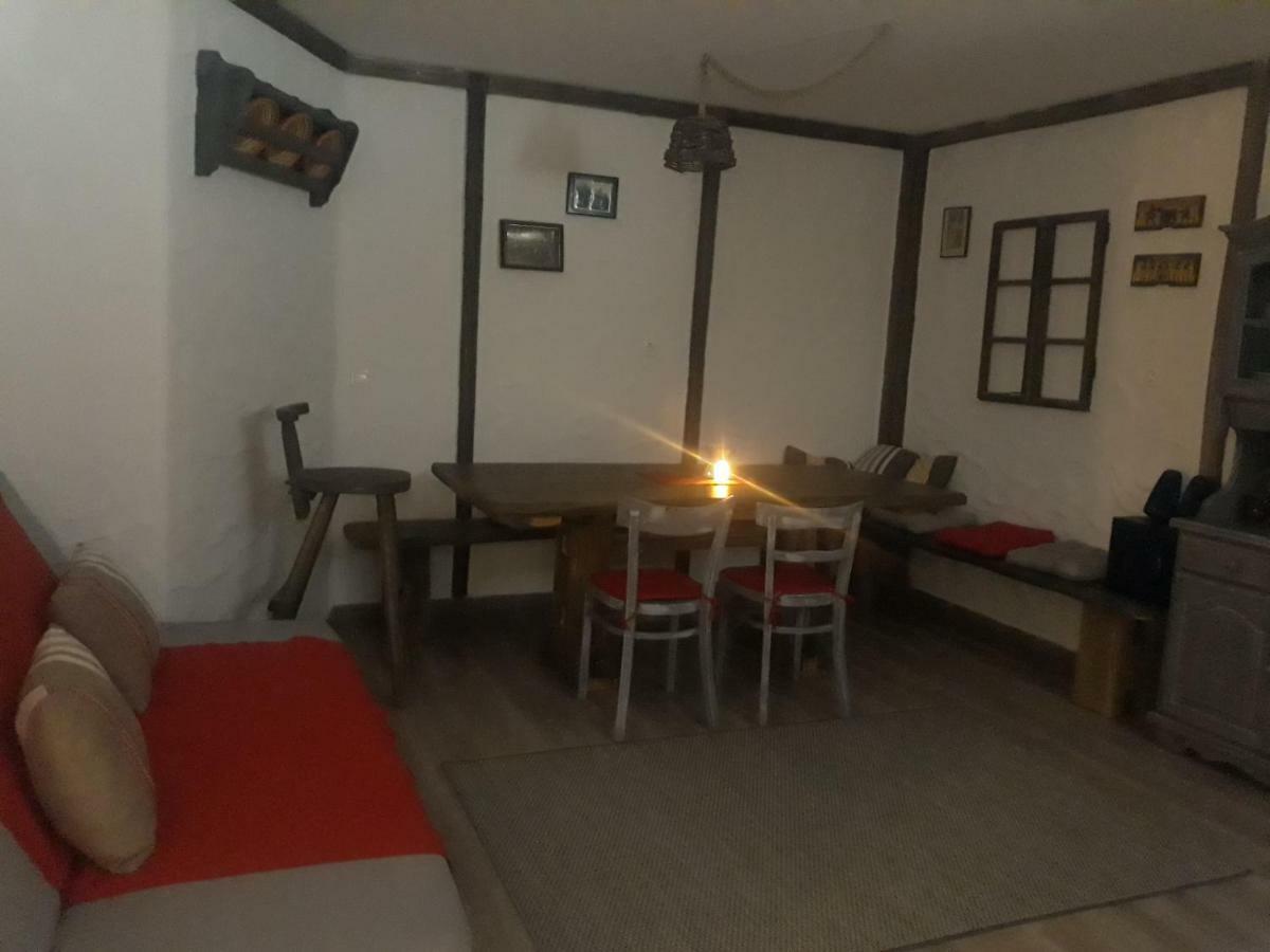 Apartma Romana Spodnji Otok Eksteriør bilde